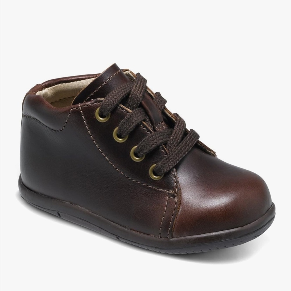 Stride rite Brown Shoes Unisex-Baby SRTech Kids' Elliot Sneaker 4.5 Leather
